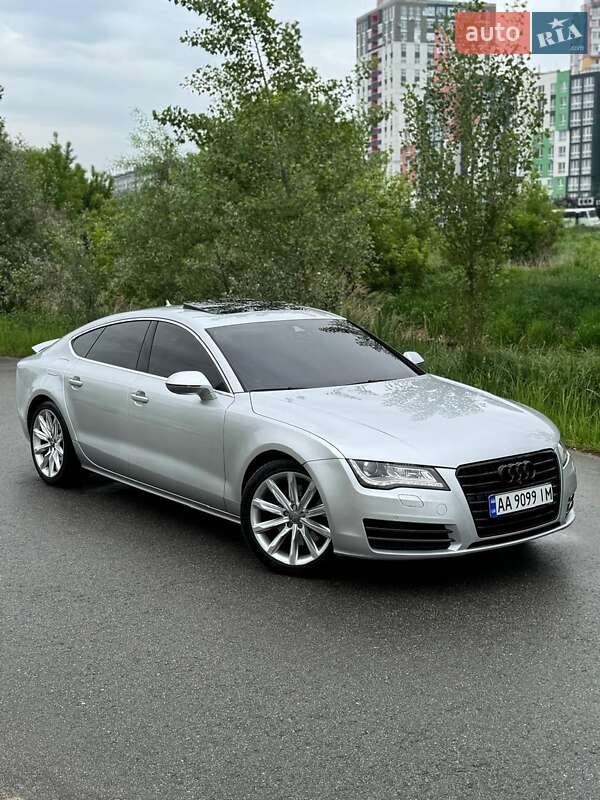 Лифтбек Audi A7 Sportback 2013 в 