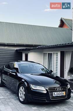Лифтбек Audi A7 Sportback 2013 в 