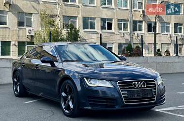 Лифтбек Audi A7 Sportback 2011 в 