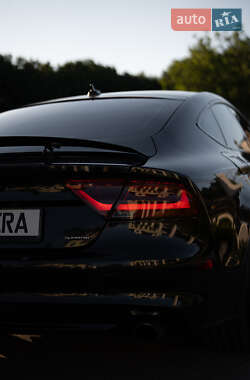 Лифтбек Audi A7 Sportback 2013 в 
