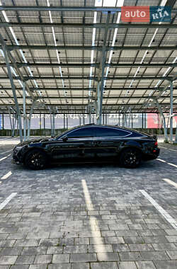 Лифтбек Audi A7 Sportback 2011 в 