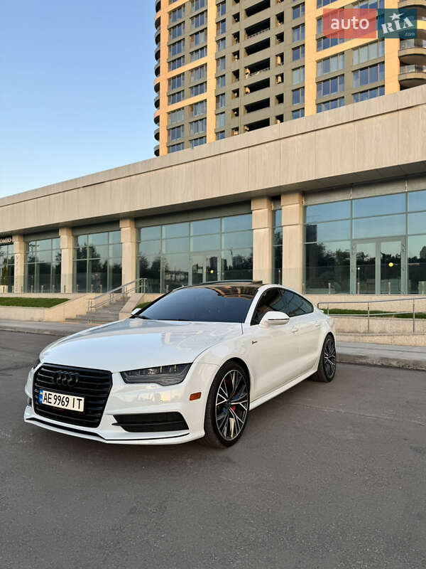 Лифтбек Audi A7 Sportback 2017 в Днепре
