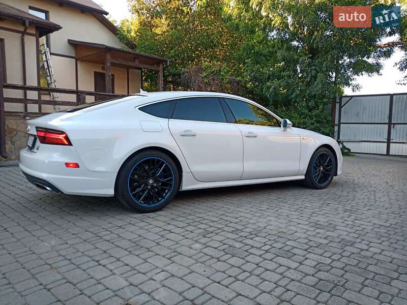 Лифтбек Audi A7 Sportback 2015 в Хмельницком
