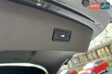 Лифтбек Audi A7 Sportback 2012 в 
