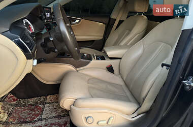 Лифтбек Audi A7 Sportback 2011 в 
