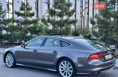 Лифтбек Audi A7 Sportback 2012 в 