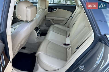 Лифтбек Audi A7 Sportback 2012 в 