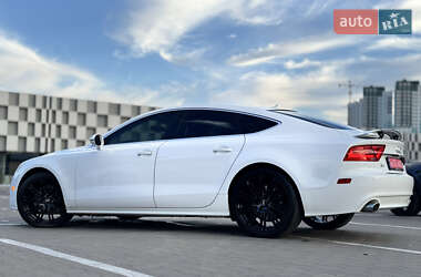 Лифтбек Audi A7 Sportback 2014 в 