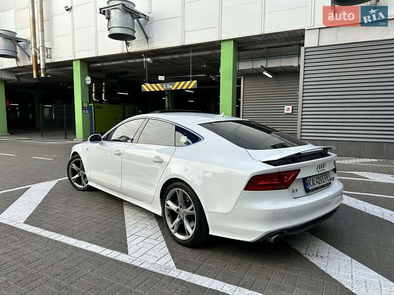 Лифтбек Audi A7 Sportback 2014 в Киеве