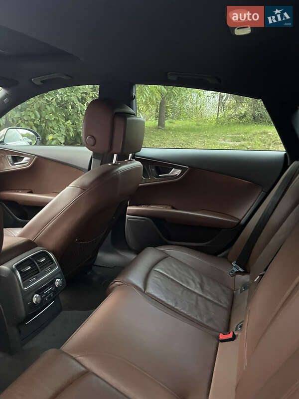 Лифтбек Audi A7 Sportback 2015 в Львове