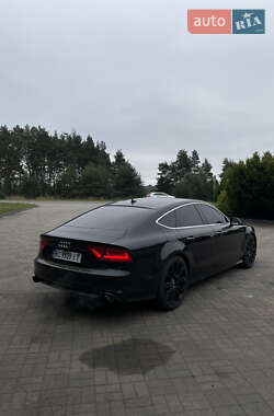 Лифтбек Audi A7 Sportback 2011 в 