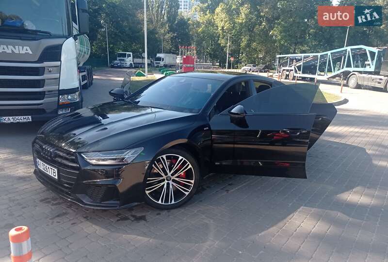 Лифтбек Audi A7 Sportback 2018 в Киеве