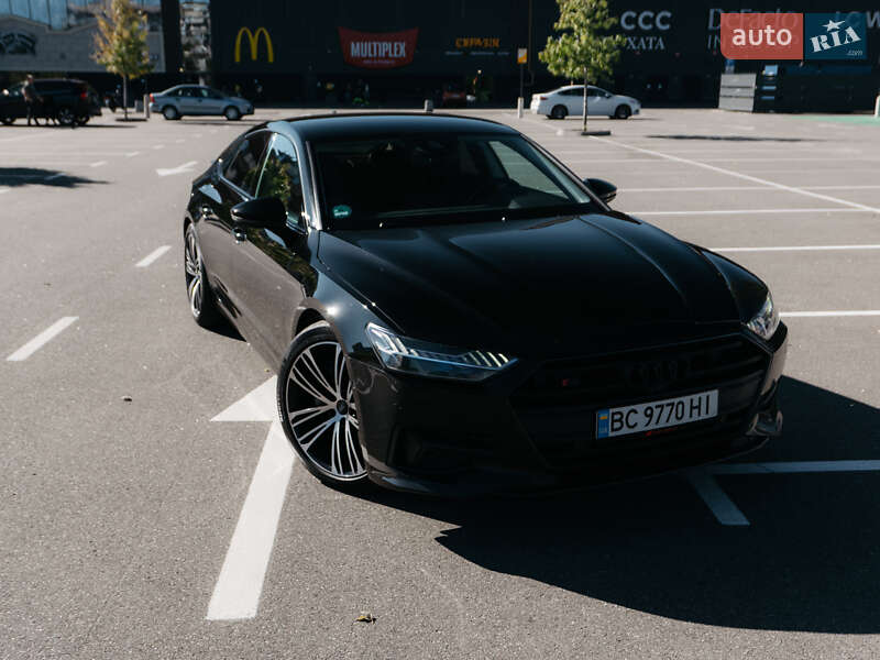 Лифтбек Audi A7 Sportback 2018 в Киеве