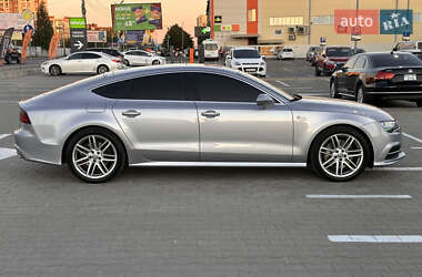 Лифтбек Audi A7 Sportback 2015 в 