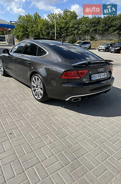 Лифтбек Audi A7 Sportback 2012 в 