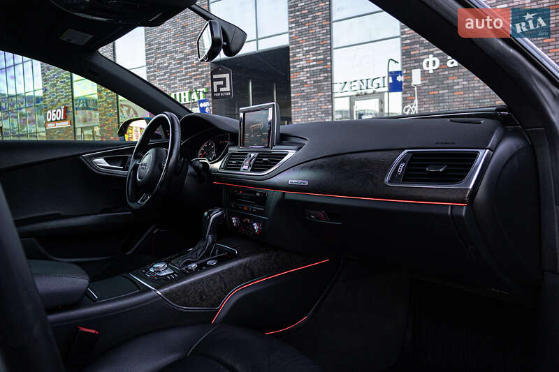 Лифтбек Audi A7 Sportback 2017 в Черновцах