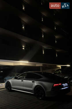 Лифтбек Audi A7 Sportback 2017 в 