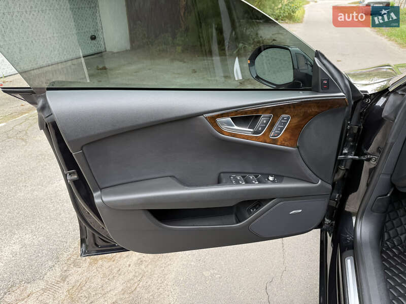 Лифтбек Audi A7 Sportback 2014 в Киеве