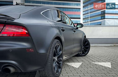 Лифтбек Audi A7 Sportback 2012 в 