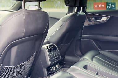 Лифтбек Audi A7 Sportback 2012 в 