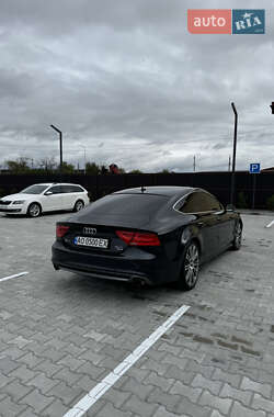 Лифтбек Audi A7 Sportback 2013 в 