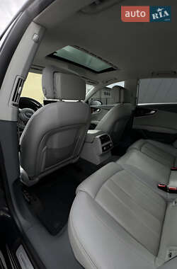 Лифтбек Audi A7 Sportback 2013 в 