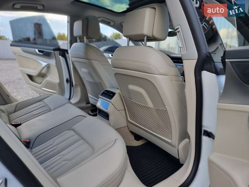 Лифтбек Audi A7 Sportback 2018 в Киеве