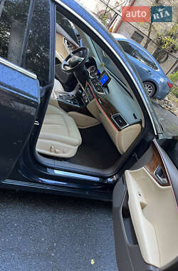 Лифтбек Audi A7 Sportback 2013 в 