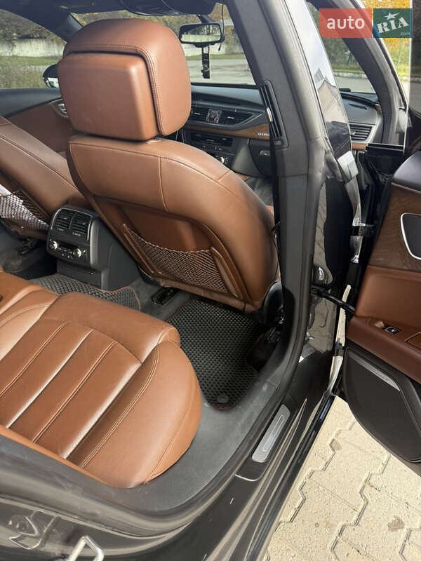 Лифтбек Audi A7 Sportback 2012 в Гусятине