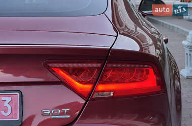 Лифтбек Audi A7 Sportback 2012 в 