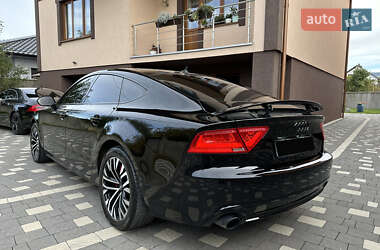 Лифтбек Audi A7 Sportback 2011 в 