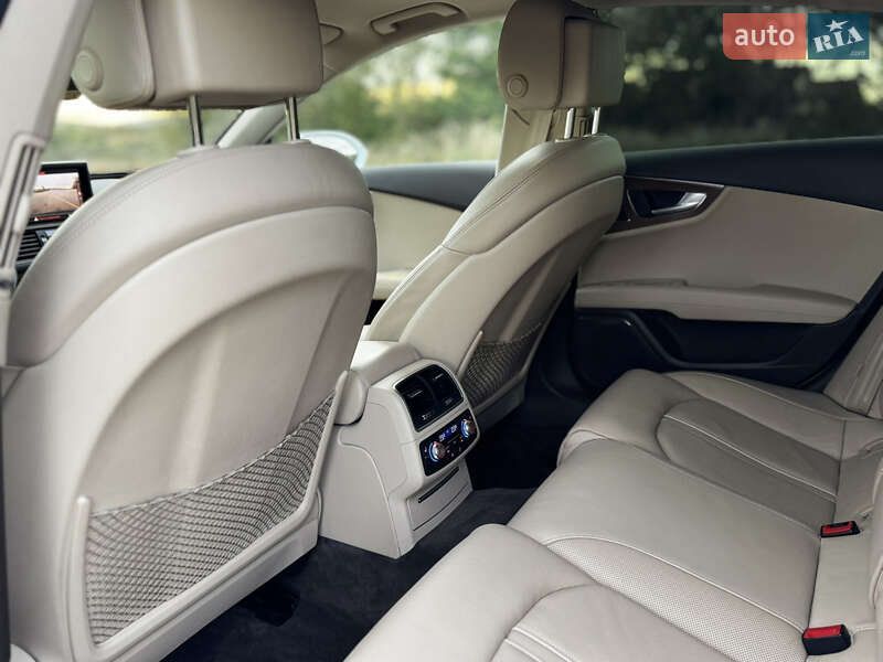 Лифтбек Audi A7 Sportback 2016 в Дрогобыче