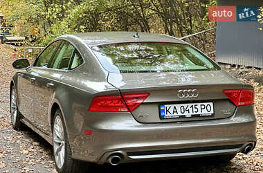 Лифтбек Audi A7 Sportback 2012 в 