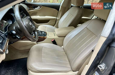 Лифтбек Audi A7 Sportback 2012 в 