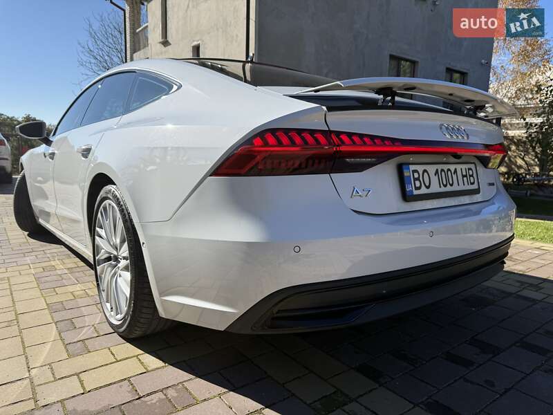 Лифтбек Audi A7 Sportback 2018 в Киеве