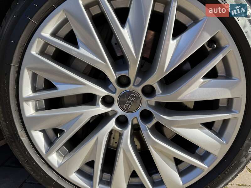 Лифтбек Audi A7 Sportback 2018 в Киеве