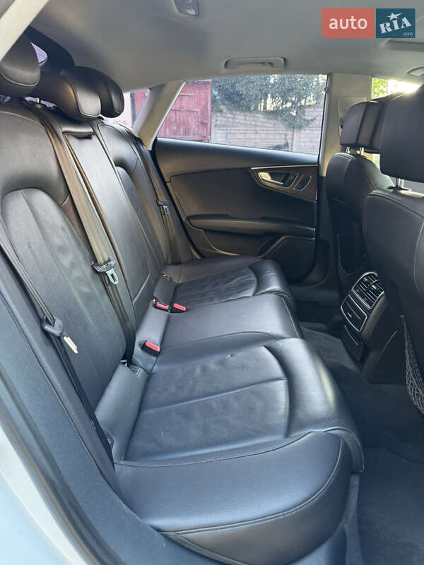 Лифтбек Audi A7 Sportback 2014 в Владимире фото 74 Лифтбек Audi A7 Sportback 2014 в Владимире