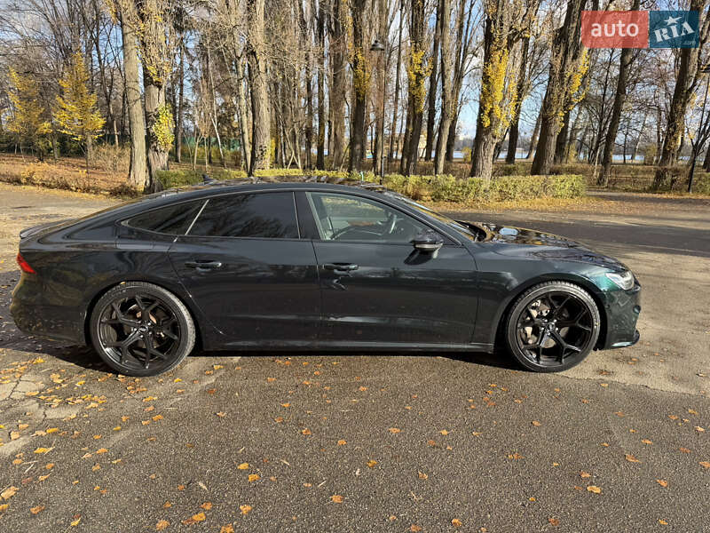 Лифтбек Audi A7 Sportback 2018 в Киеве