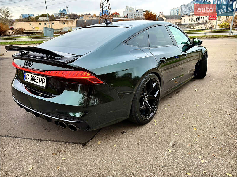 Лифтбек Audi A7 Sportback 2018 в Киеве