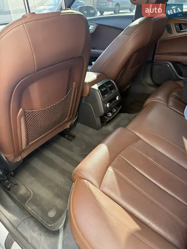 Audi A7 Sportback 2014 VIN WAU2GAFC3GN000676 фото оголошення 10 з 72