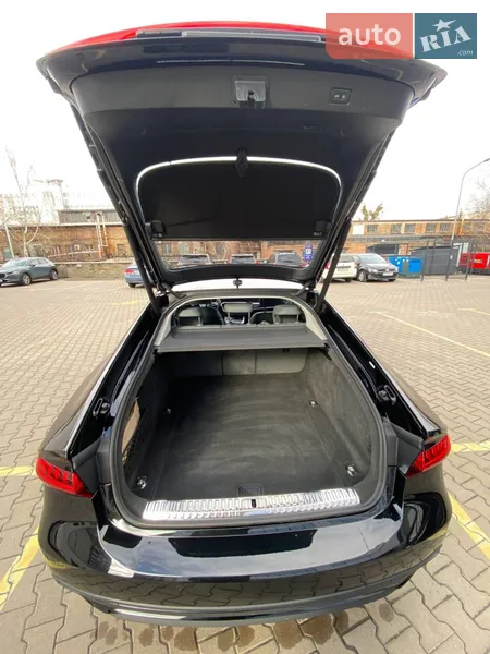 Audi A7 Sportback 2018 VIN WAUP2AF28KN048517 фото оголошення 15 з 84