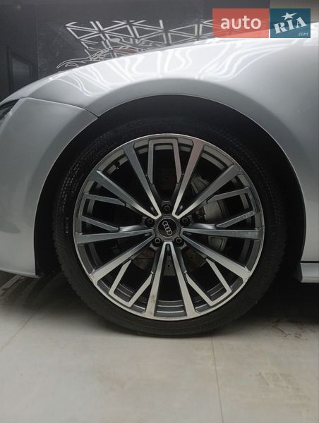 Лифтбек Audi A7 Sportback 2015 в Днепре