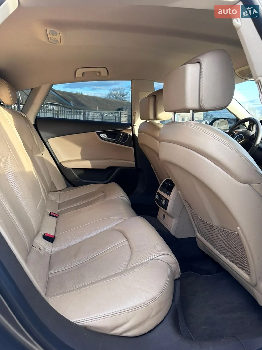 2011 Audi A7 - мініатюра 2
