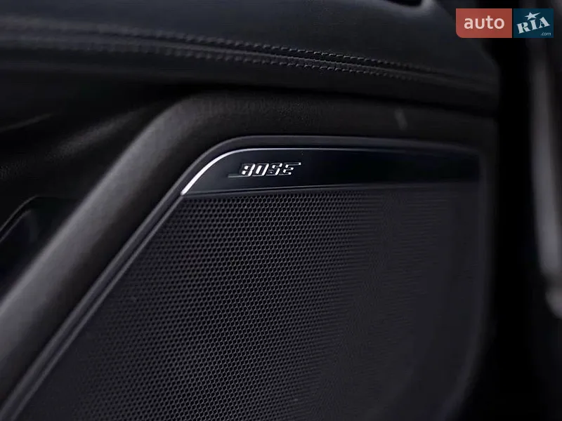 Audi A7 Sportback 2011 VIN WAUYGAFC0CN080118 фото оголошення 17 з 47