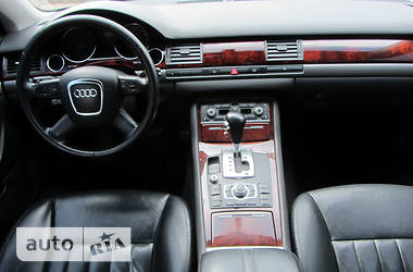 Седан Audi A8 2006 в Полтаве