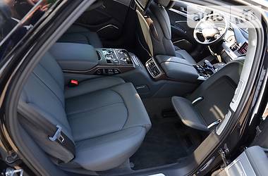 Седан Audi A8 2015 в Киеве