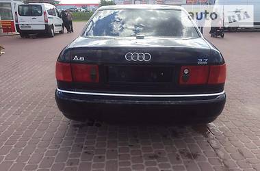 Седан Audi A8 1999 в Ровно