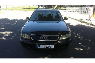 Седан Audi A8 1995 в Полтаве