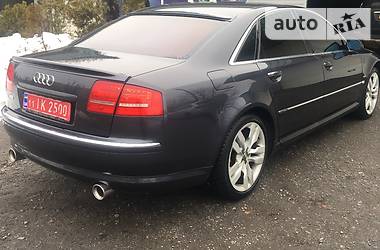 Седан Audi A8 2003 в Киеве