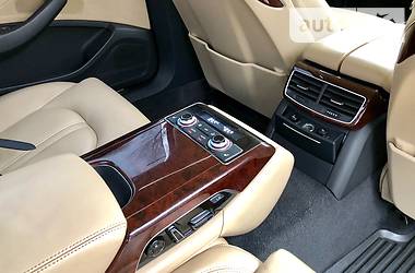 Седан Audi A8 2012 в Киеве